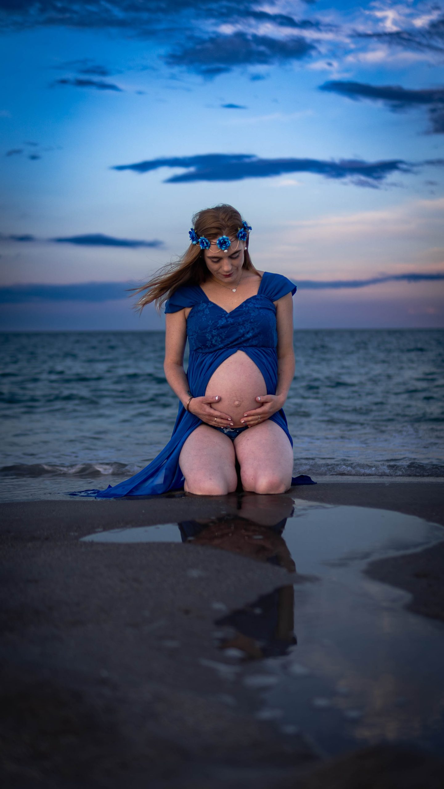 Jordon Maternity — Kneeling Water Reflection